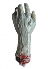 main de zombie dechiquetee