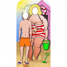 figurine geante passe tete couple a la plage